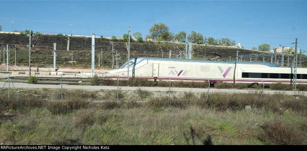 RENFE AVE 22